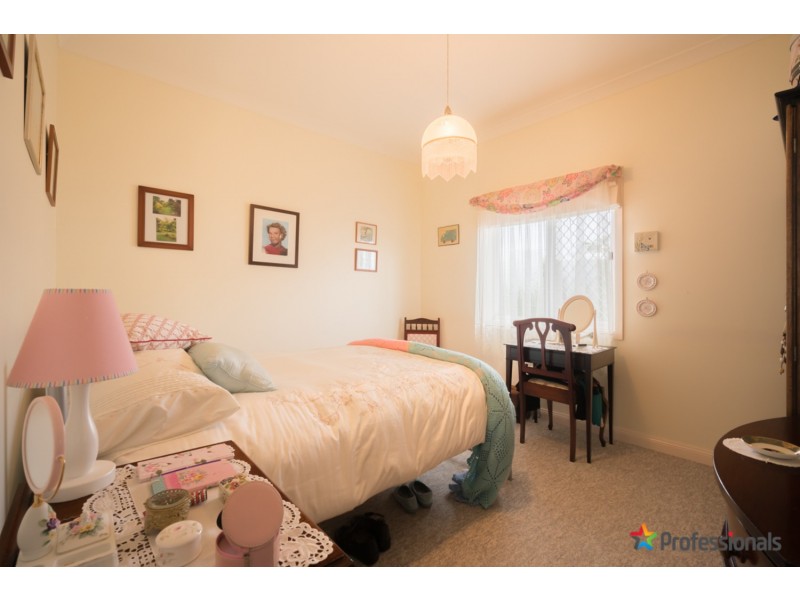 79 Douglas Street, Armidale NSW 2350
