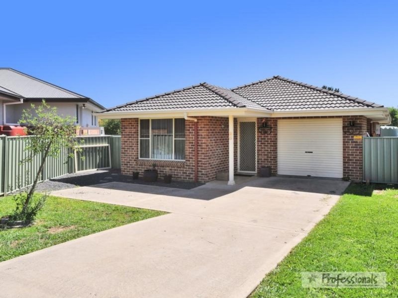 25 Alahna Drive, Armidale NSW 2350