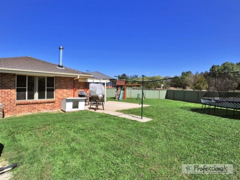 25 Alahna Drive, Armidale NSW 2350
