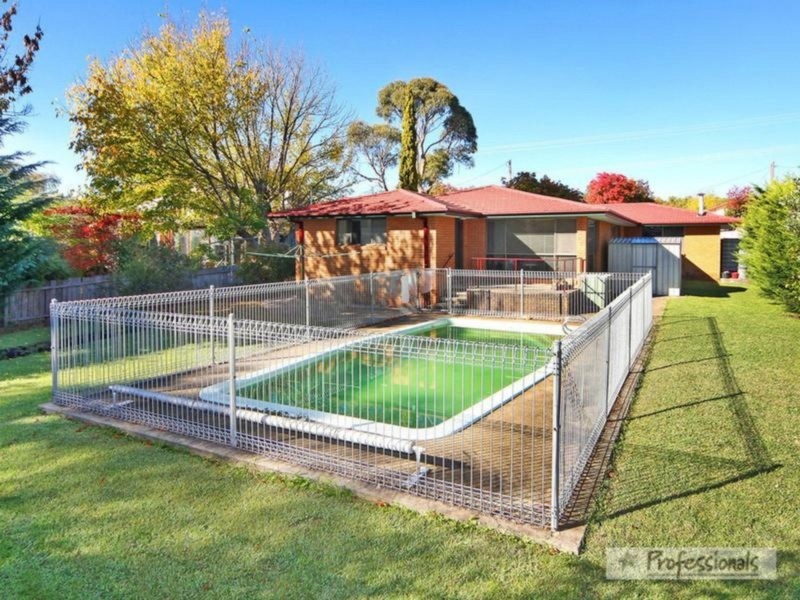 181 Barney Street, Armidale NSW 2350