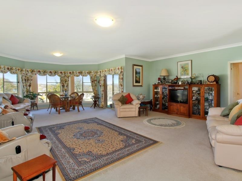 10 Fitzroy Street, Uralla NSW 2358