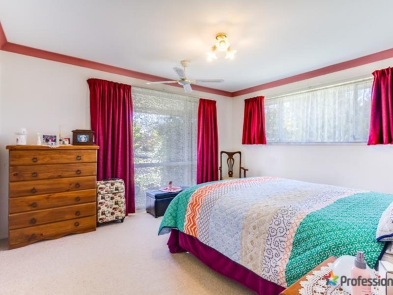 35 Centennial Close, Armidale NSW 2350