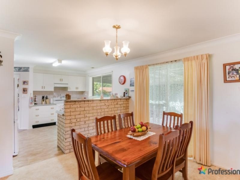 35 Centennial Close, Armidale NSW 2350