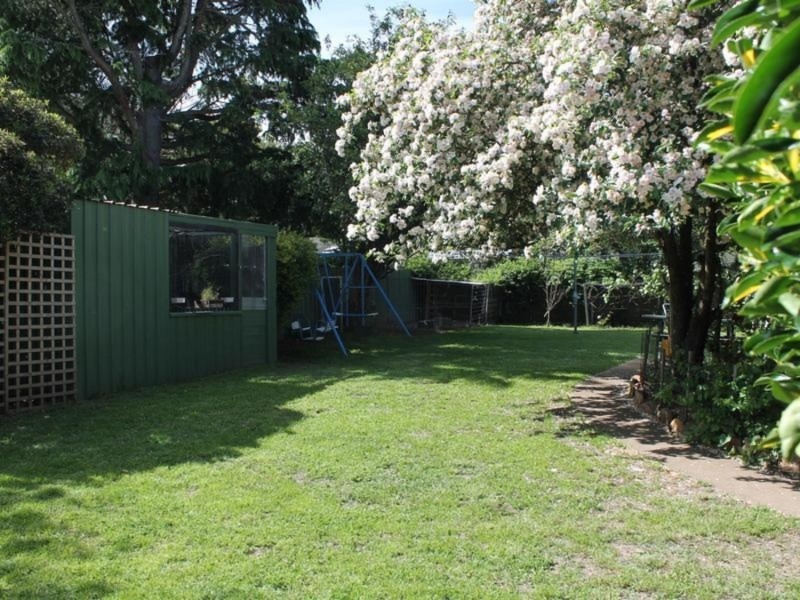 7 Catherine Street, Armidale NSW 2350