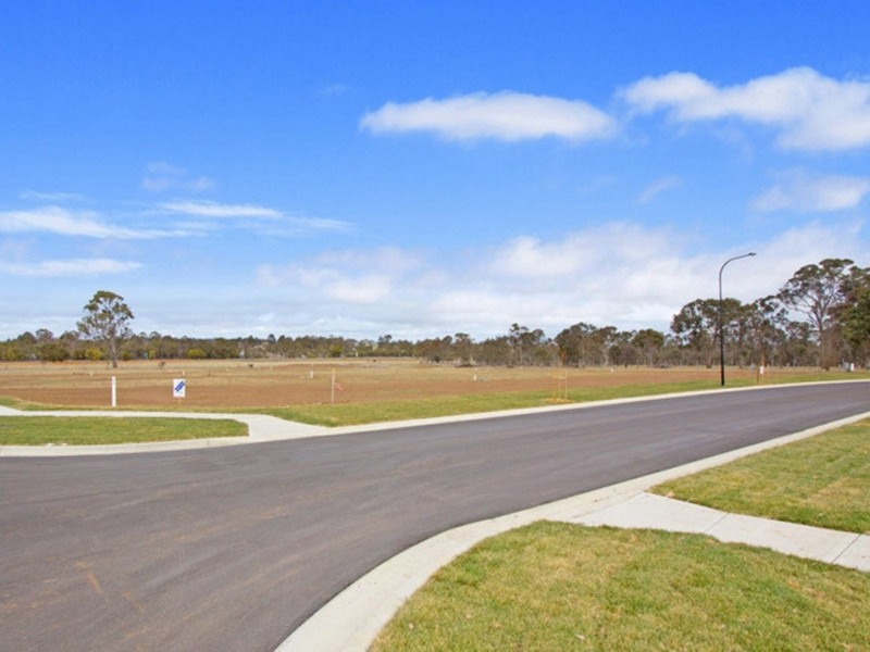 306 Yeomans Drive, Armidale NSW 2350