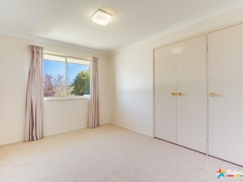 13 Eleanor Close, Armidale NSW 2350