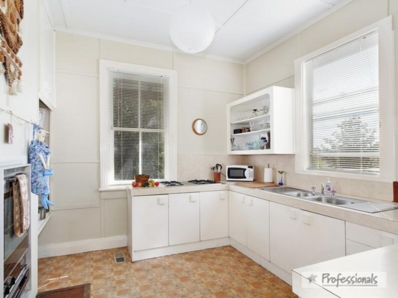 161 Brown Street, Armidale NSW 2350