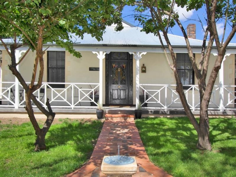 78 Brown Street, Armidale NSW 2350