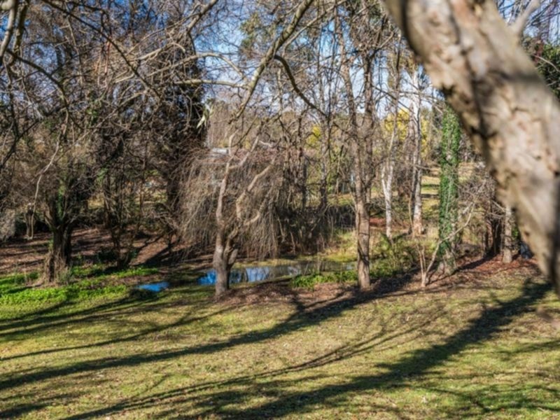 2 Catherine Street, Armidale NSW 2350