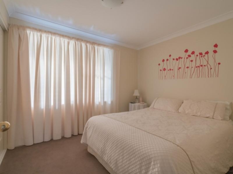 2 Catherine Street, Armidale NSW 2350