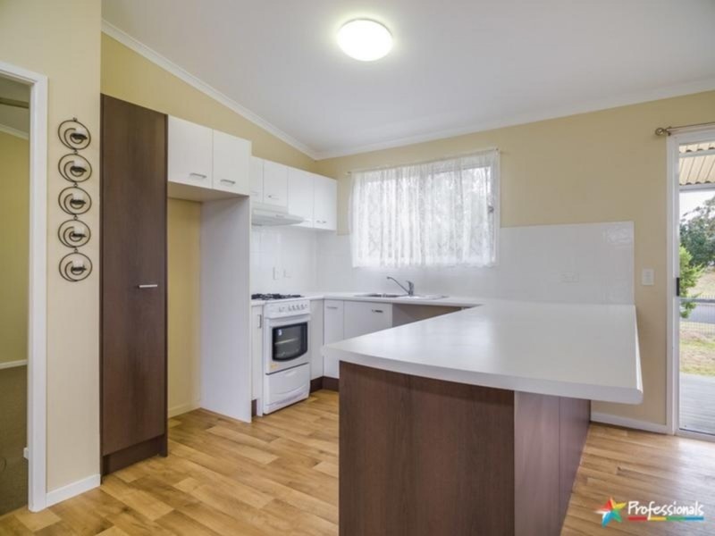 22 Dale Crescent, Armidale NSW 2350
