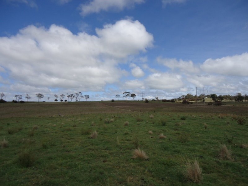 136 Kia Ora Road, Armidale NSW 2350