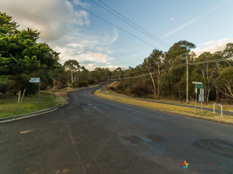 12 Ben Venue Boulevard, Armidale NSW 2350