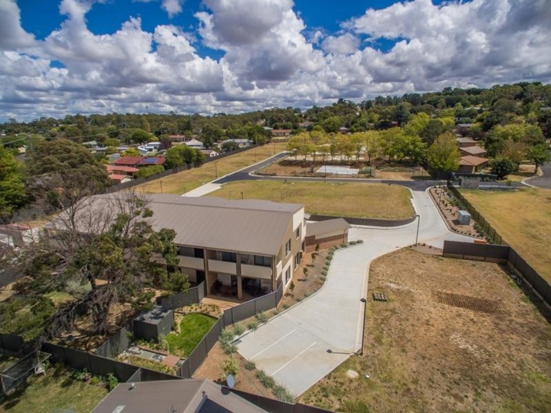 22-24 Freeman Crescent, Armidale NSW 2350