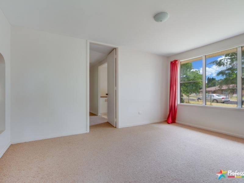1 McIntosh Crescent, Armidale NSW 2350