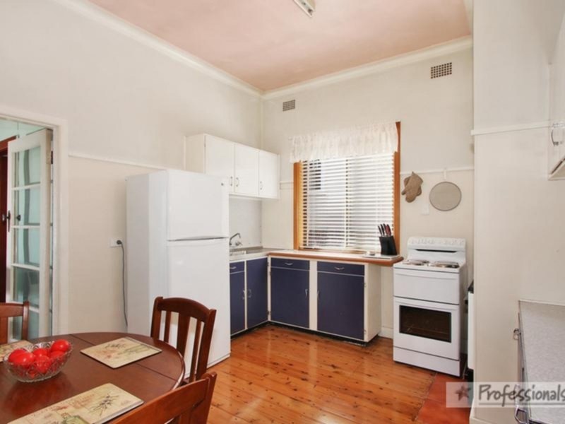 12 Marsh Street, Armidale NSW 2350