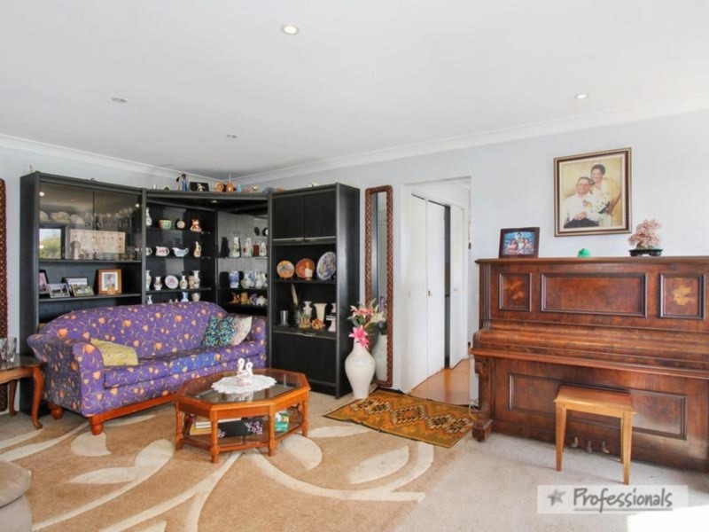 17 Herbert Park Road, Armidale NSW 2350