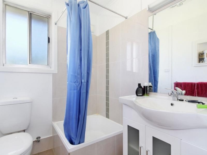36 Golgotha Street, Armidale NSW 2350