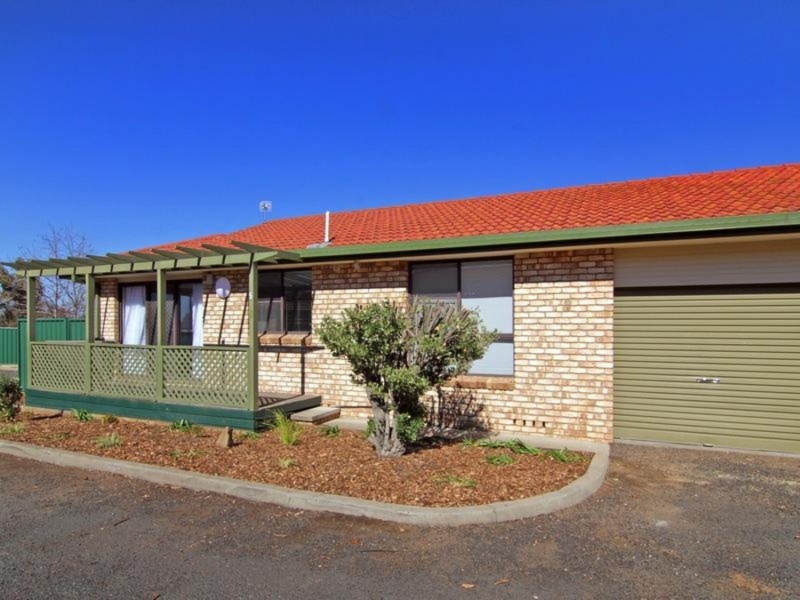 1/27 Niagara Street, Armidale NSW 2350