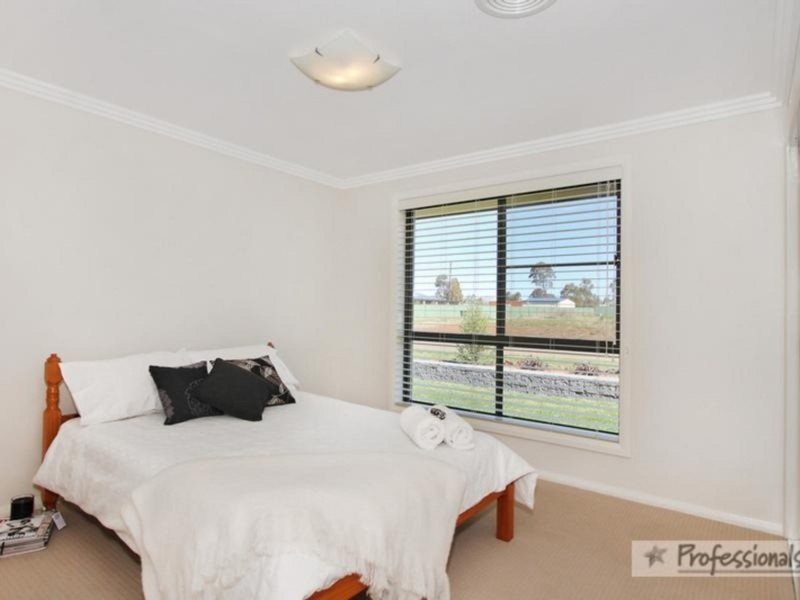 12 Netherton Park Avenue, Armidale NSW 2350
