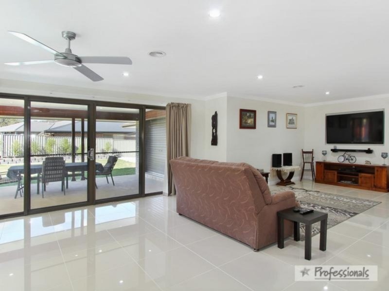 71 Box Hill Drive, Armidale NSW 2350