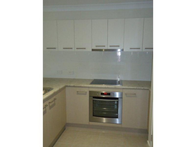 2/11 Gordon Street, Armidale NSW 2350