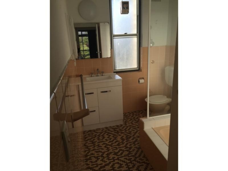 18/196 Dangar Street, Armidale NSW 2350