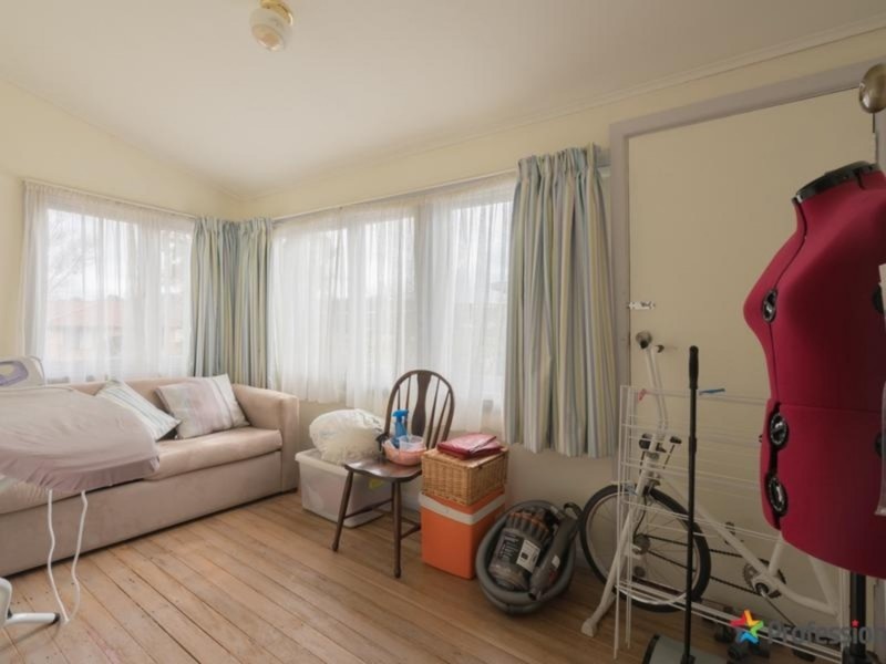 79 Douglas Street, Armidale NSW 2350