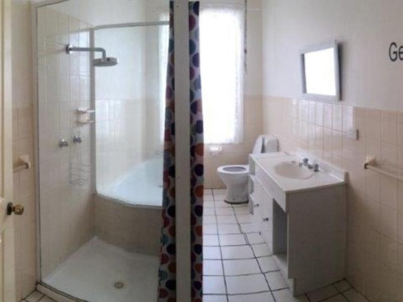 96 Golgotha Street, Armidale NSW 2350