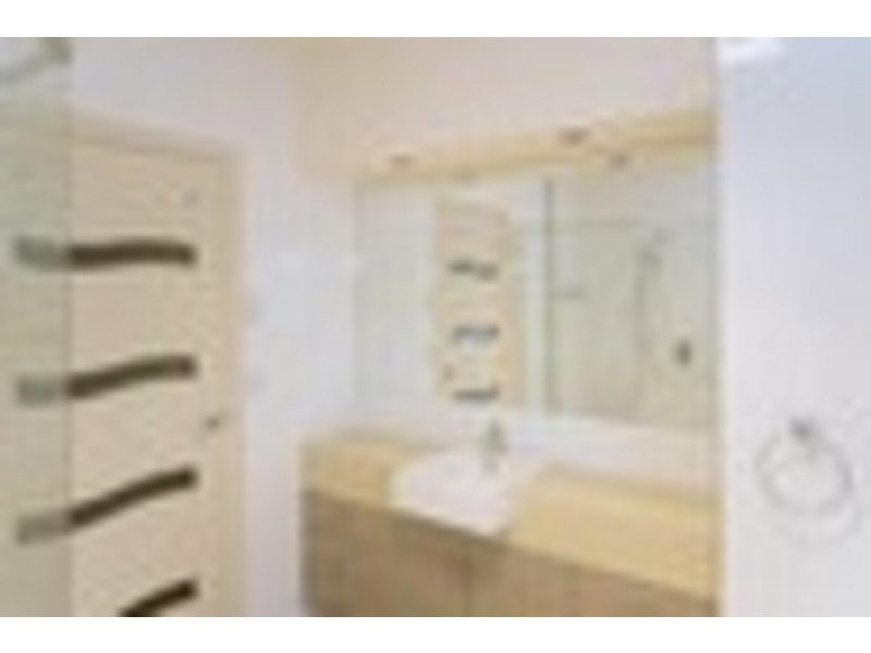 2/2 Illallangi Close, Armidale NSW 2350