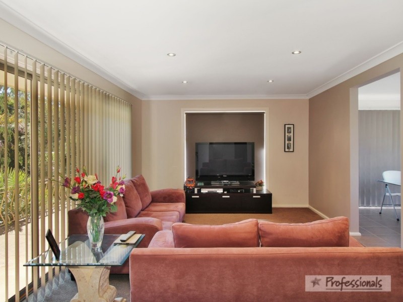 16 Campion Parade, Armidale NSW 2350