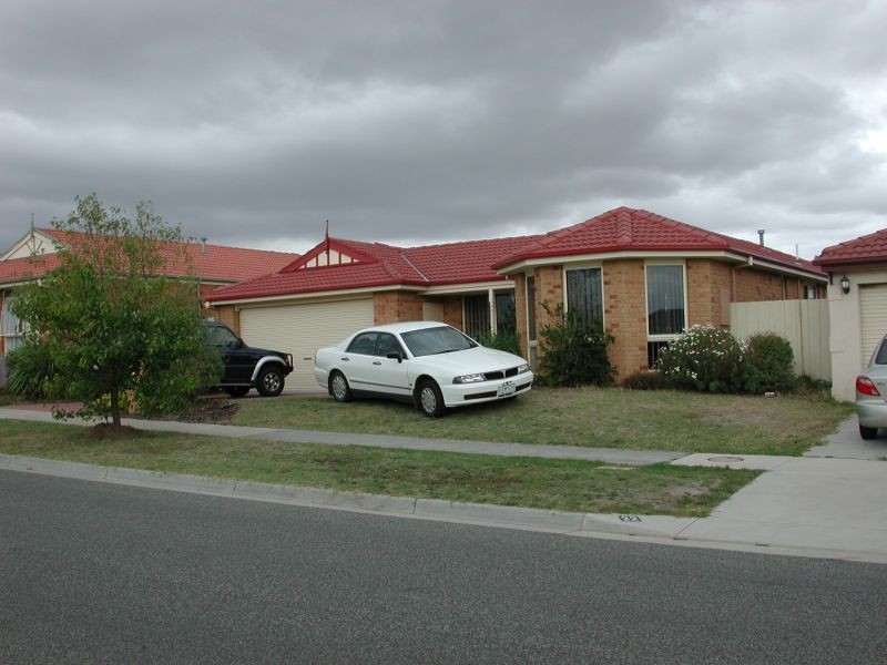 20 Portofino Drive, Cranbourne North VIC 3977