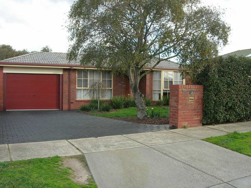 16 Landhill Court, Hallam VIC 3803