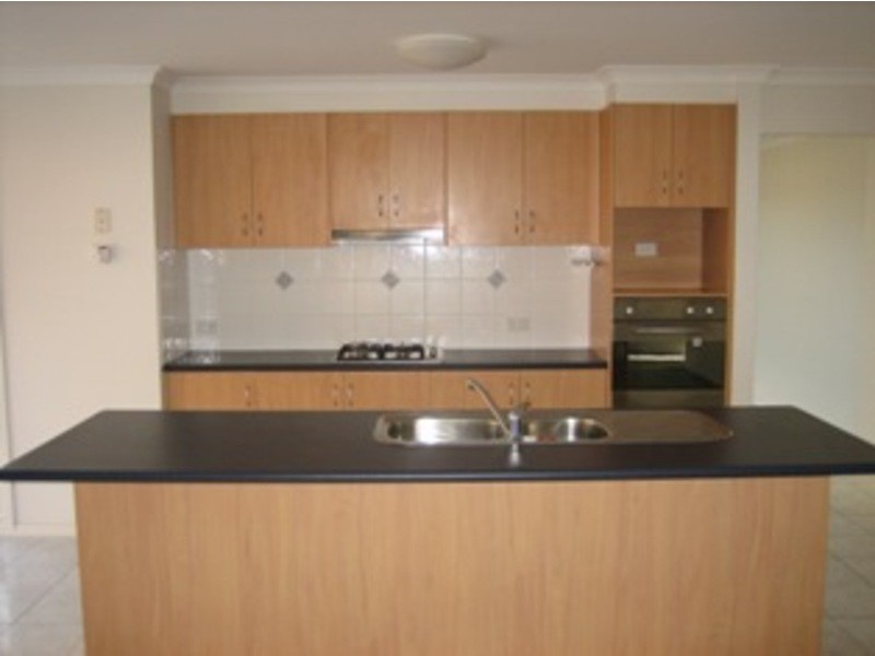 6 Vezelay Court, Narre Warren South VIC 3805