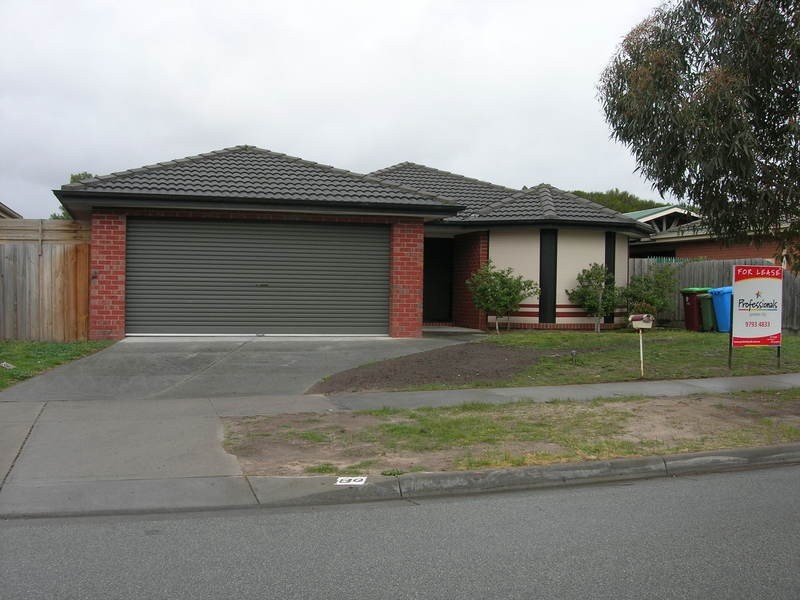 80 The Parkway, Hampton Park VIC 3976