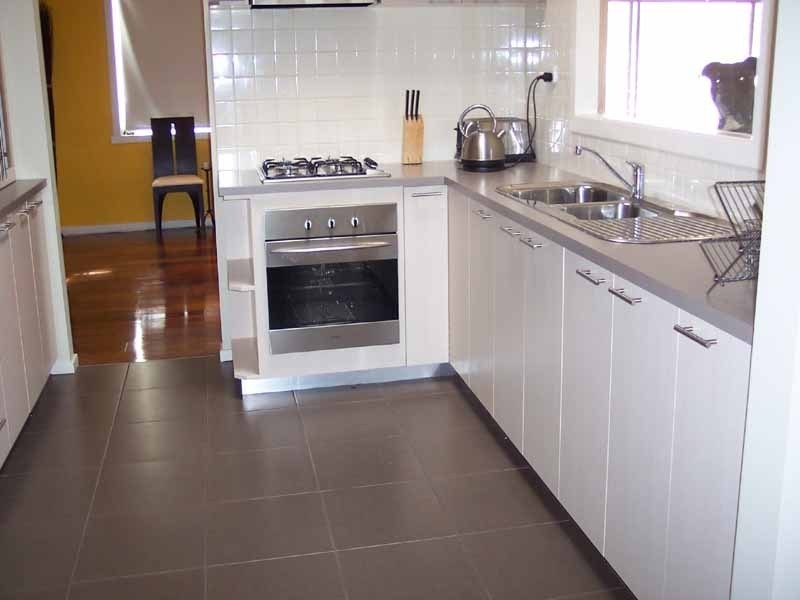 16 King George Parade, Dandenong VIC 3175