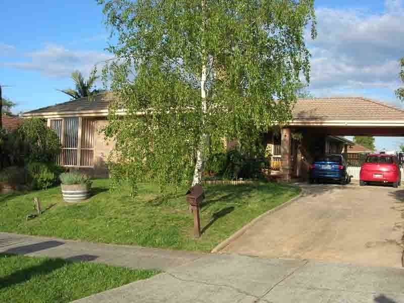 3 Hamstead  Court, Endeavour Hills VIC 3802