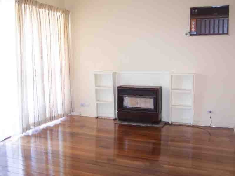 43 Mollison Street, Dandenong VIC 3175