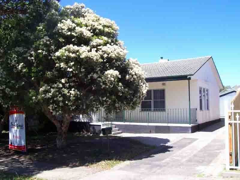 14 Nigra Street, Doveton VIC 3177