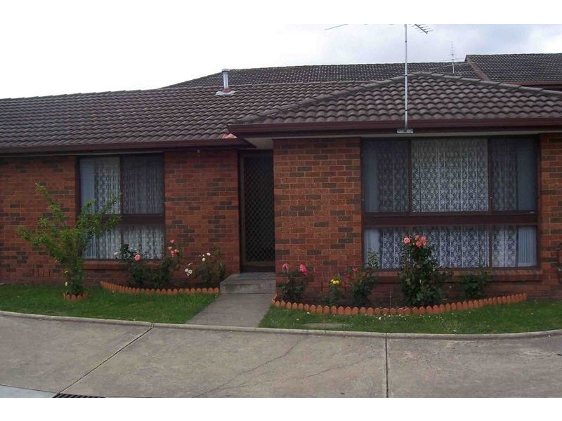 2/37 Potter Street, Dandenong VIC 3175