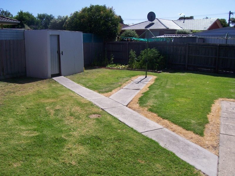 13 Watson Road, Noble Park North VIC 3174