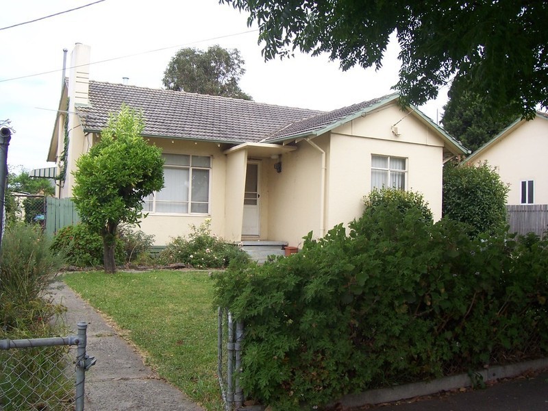 36 Kanooka Grove, Doveton VIC 3177