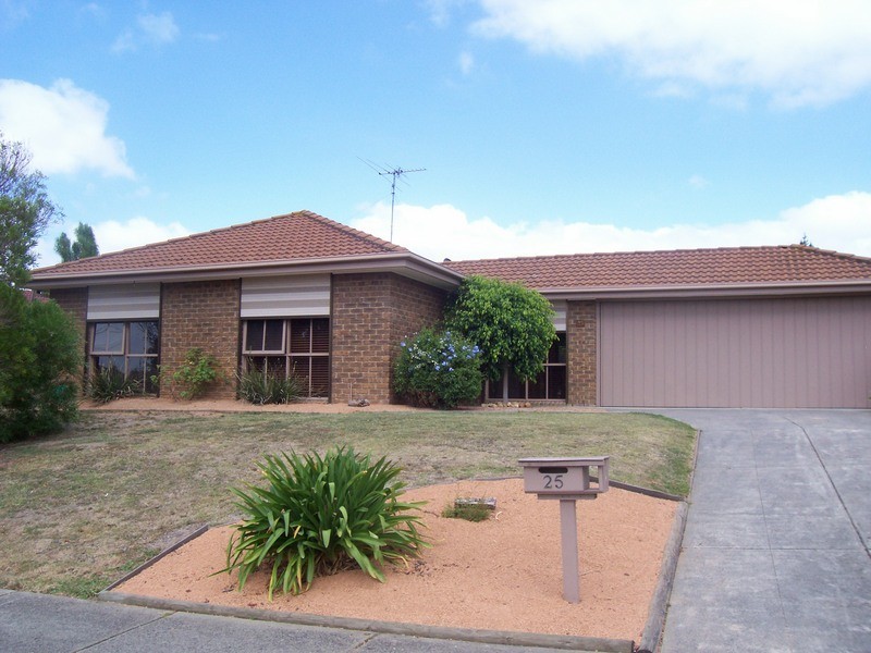 25 Hyssop Drive, Hallam VIC 3803