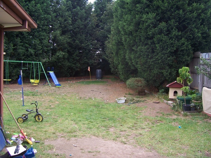 4 Debbie Close, Doveton VIC 3177