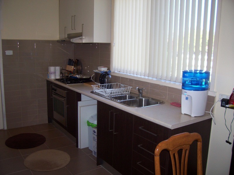 1/76 Hammond Road, Dandenong VIC 3175