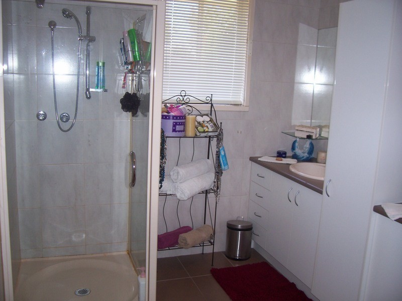 1/76 Hammond Road, Dandenong VIC 3175