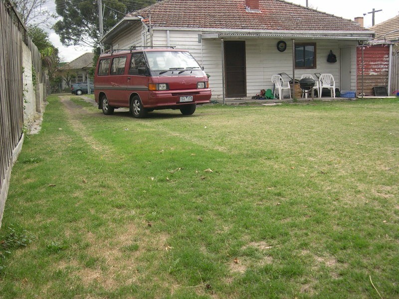 1 Roberts Street, Noble Park VIC 3174