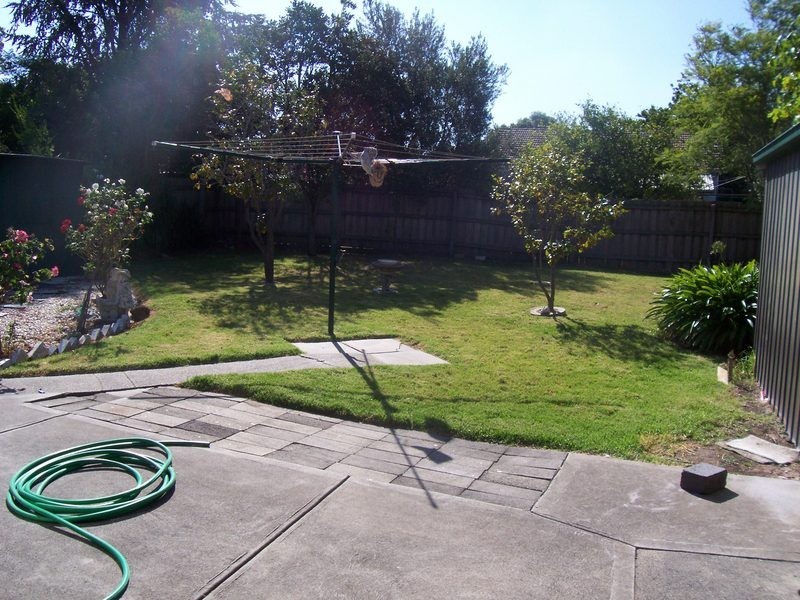 33 Curtin Crescent, Dandenong North VIC 3175