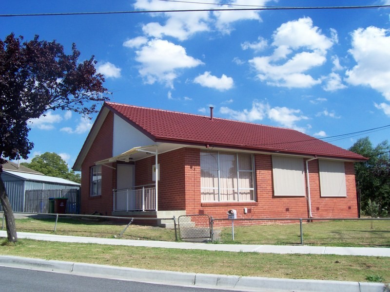 6 Plum Street, Doveton VIC 3177