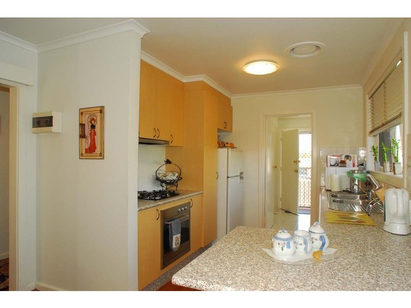 8/8 Leonard Street, Dandenong VIC 3175